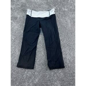 Lululemon women's work out black capris size 6